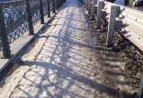 Тротуарные дороги завалены снегом!