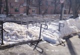 Главе Республики Марий Юрию Зайцеву! Люди с ограниченными возможностями просят почистить пандус,  завалили снегом и ждут, когда растает!
